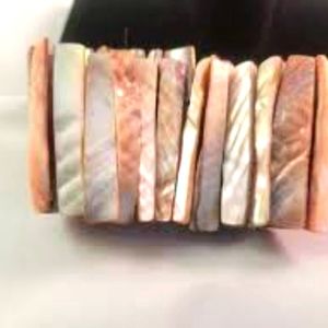 Natural Sea Shells Stick Shape Handmade Stretch Bracelet